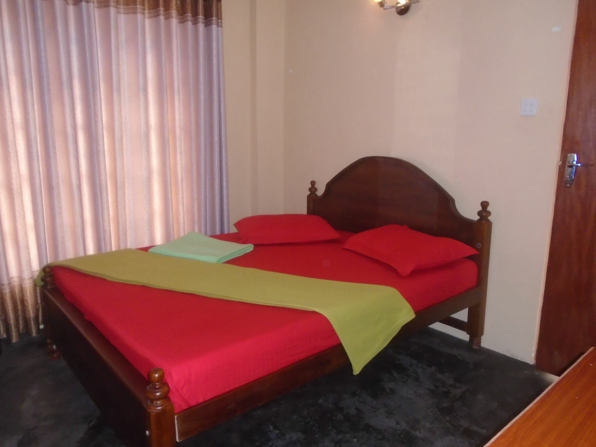 Hotel Ayos Hill Adam'S Peak Free Shuttle Nallathanniya Exterior foto