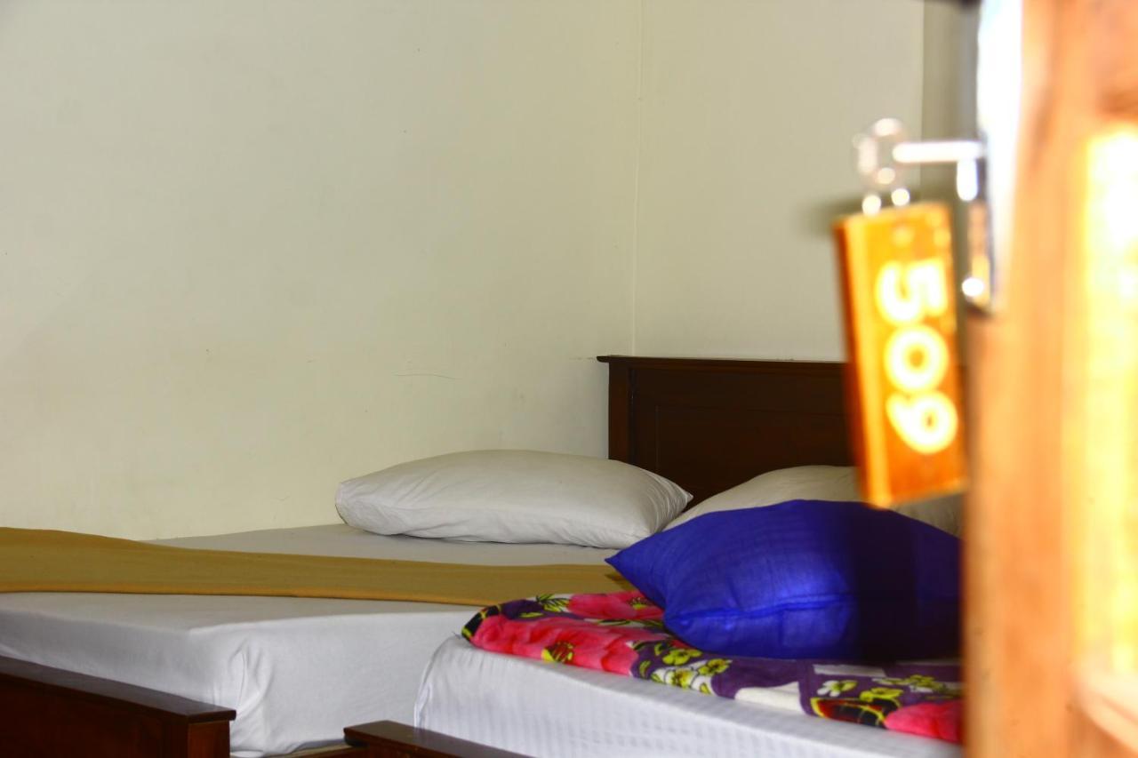 Hotel Ayos Hill Adam'S Peak Free Shuttle Nallathanniya Exterior foto