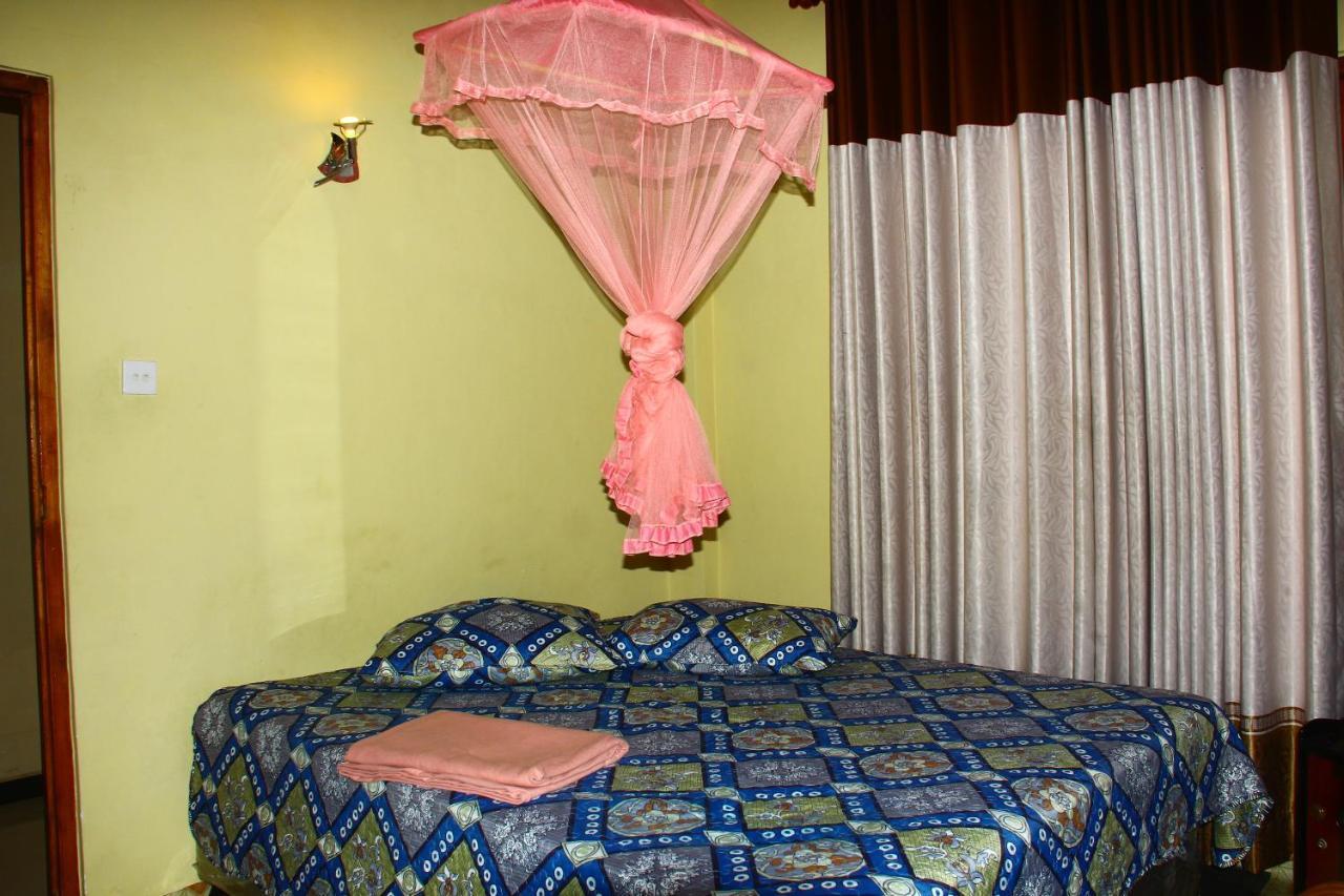 Hotel Ayos Hill Adam'S Peak Free Shuttle Nallathanniya Exterior foto